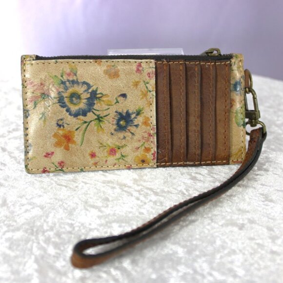 Patricia Nash Vintage Floral Crossbody Bag & Matching Wristlet Set - Picture 15 of 16